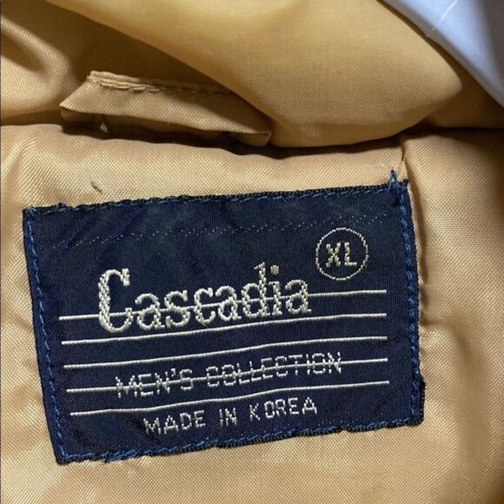Cascadia‎ Men’s Collection Tan Insulated Puffer Vest XL Vintage Nylon Snap Zip - Picture 2 of 12
